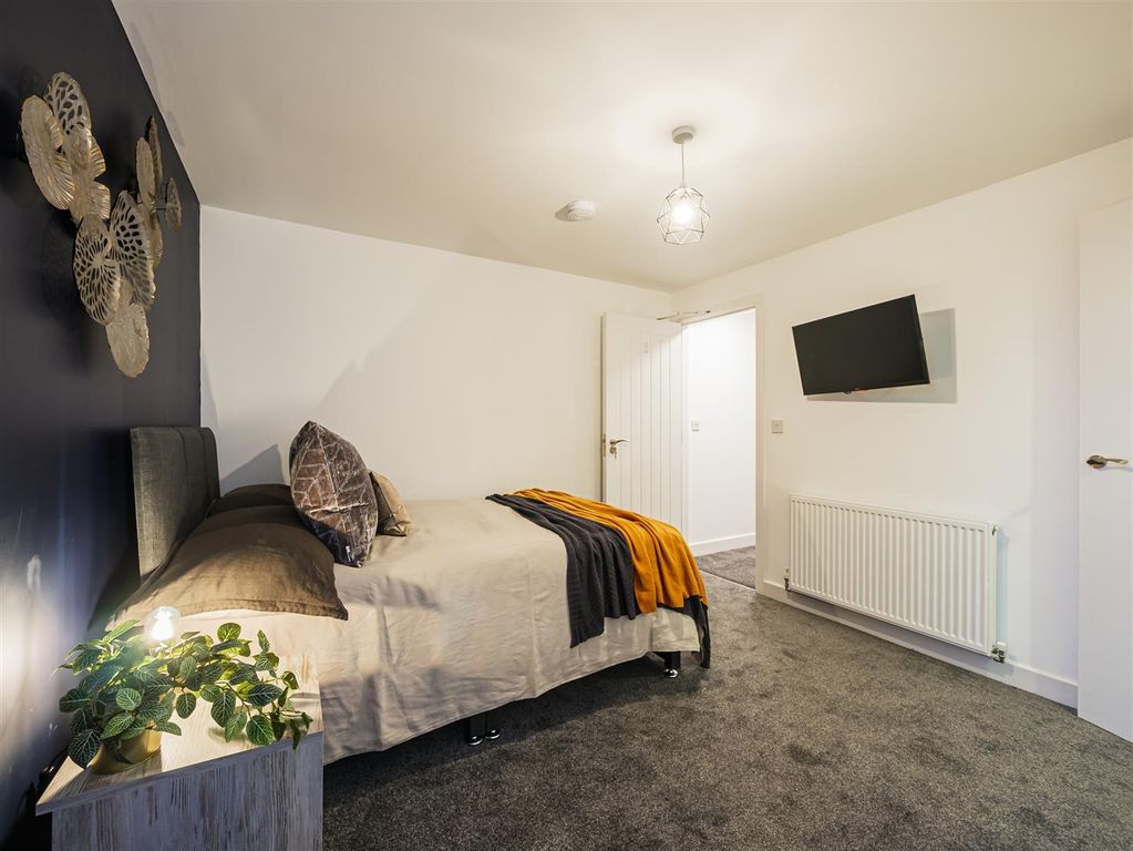Property photo 3 of 13 1.Jpg