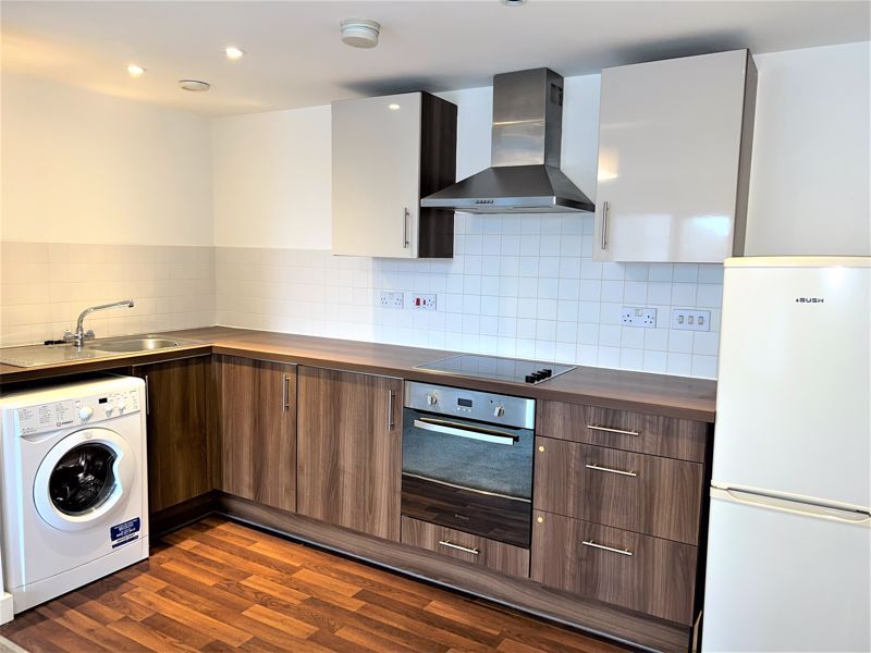 Property photo 2 of 9 Photo 7