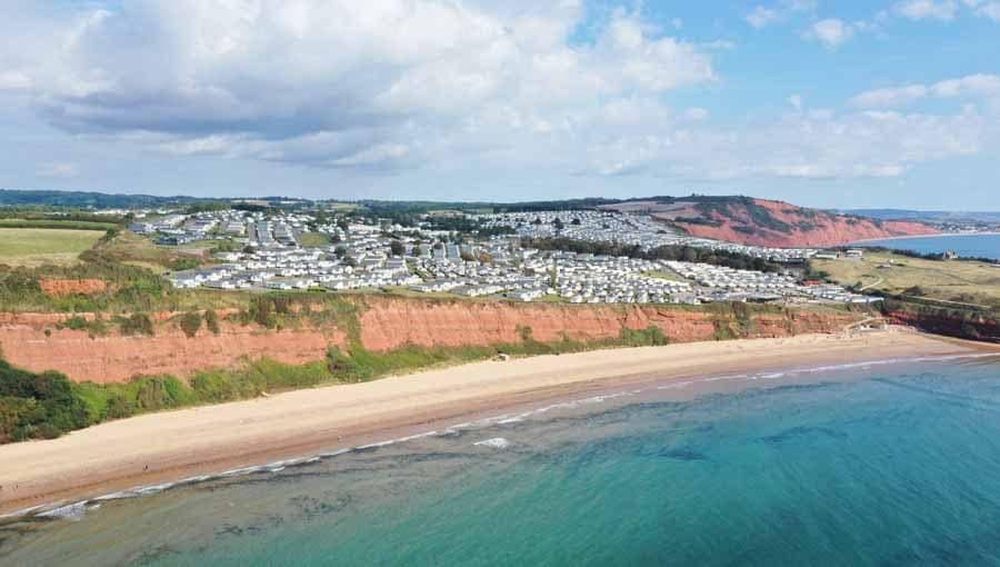 Property photo 3 of 18 Devon Cliffs Location