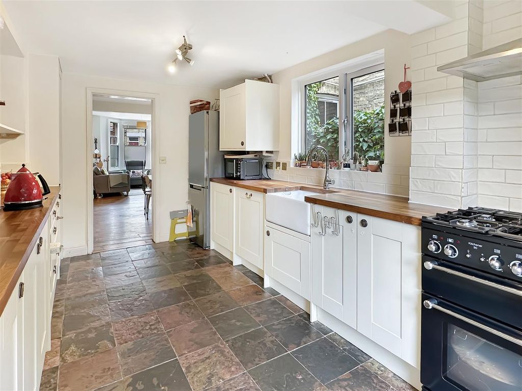 Property photo 2 of 17 Img (5).Jpg