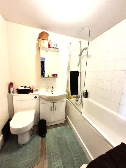 Property photo 3 of 4
