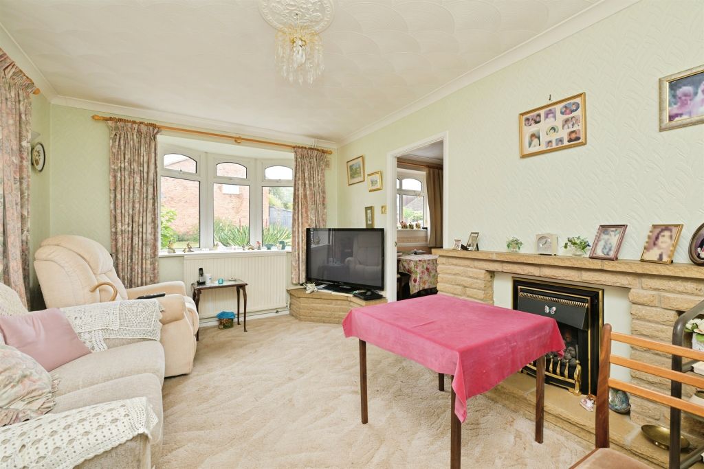 Property photo 3 of 13