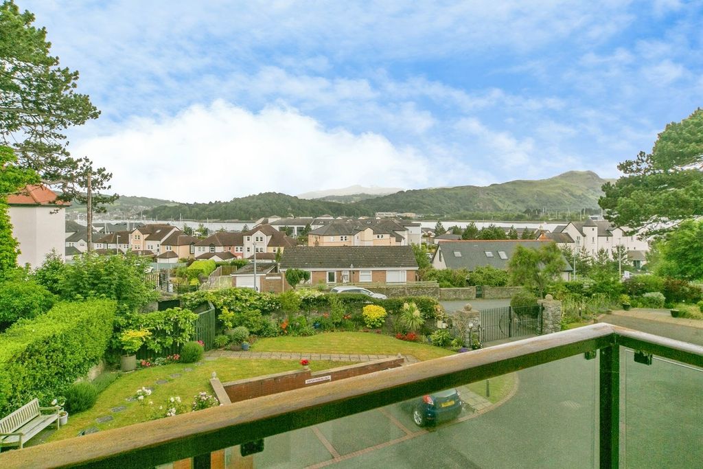 Additional image 15 of 2 bed flat for saleTy Mawr Road, Deganwy, Conwy LL31