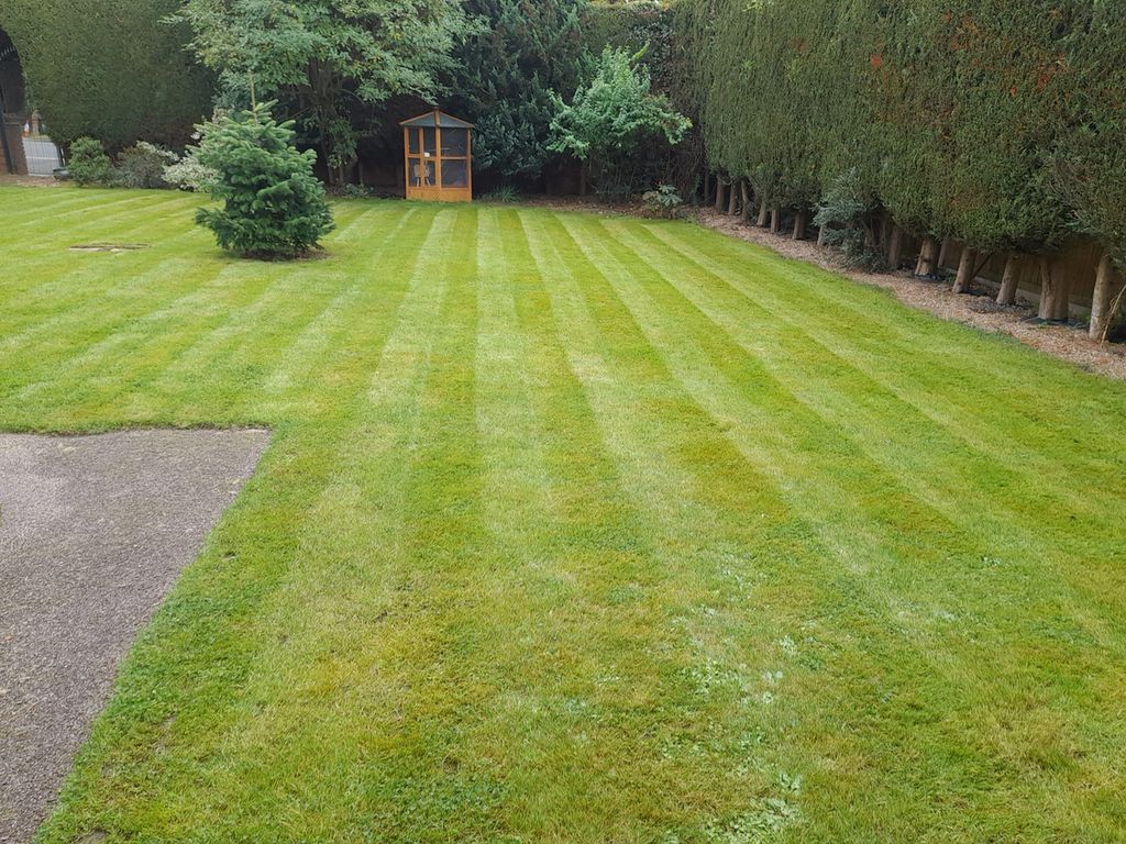 Property photo 2 of 24