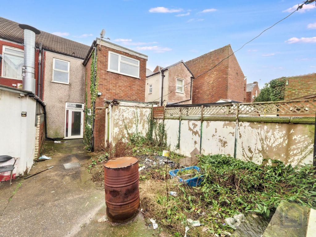 Property photo 3 of 3