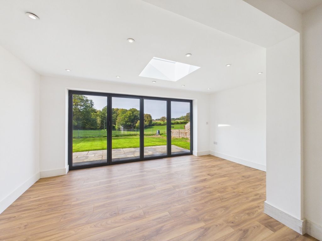 Property photo 1 of 12 Picture No. 05