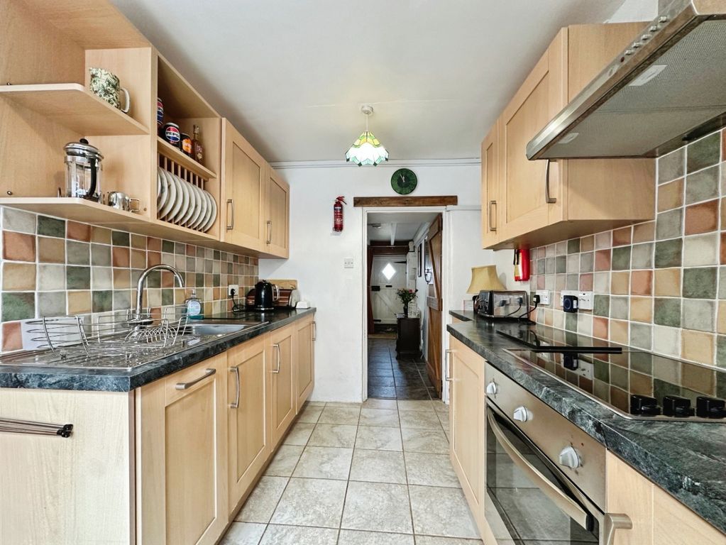 Property photo 3 of 24 5064038