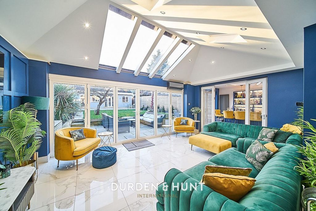 Property photo 3 of 33 Grangecrescent 34_Result.Jpg