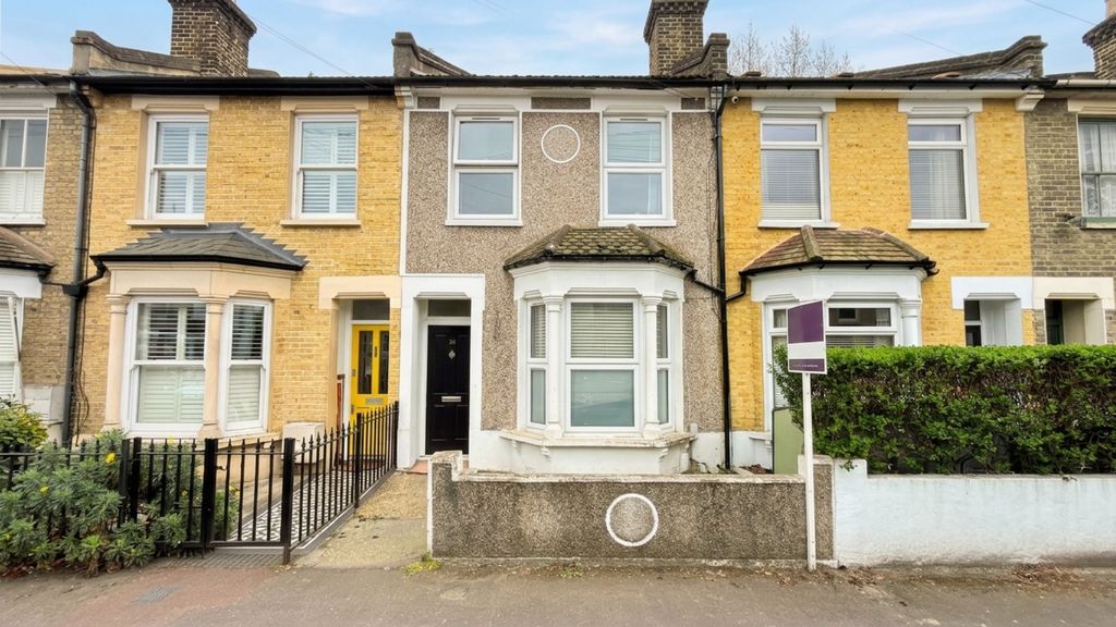 Property photo 1 of 8