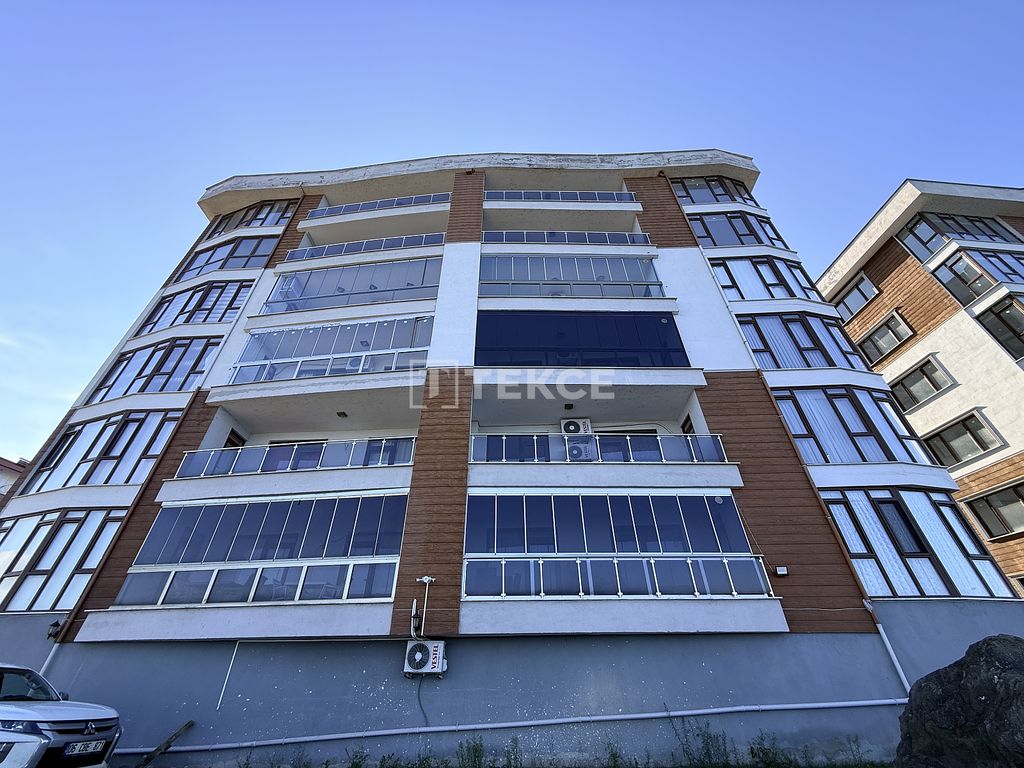 Property photo 1 of 25