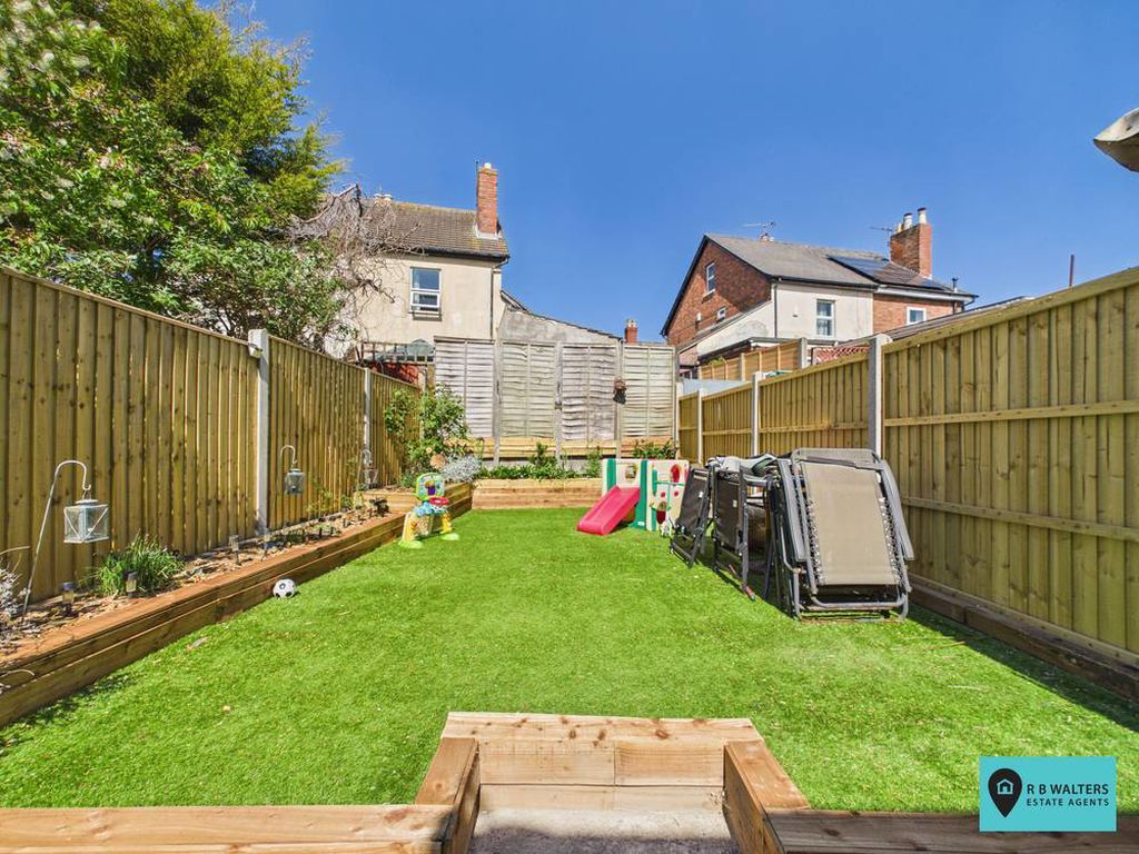 Property photo 3 of 13 Garden