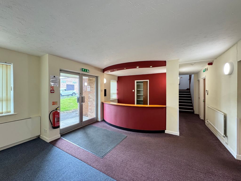 Property photo 3 of 14