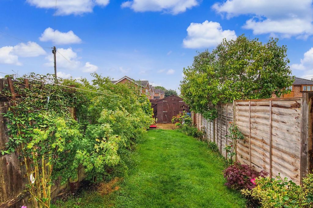 Property photo 2 of 11