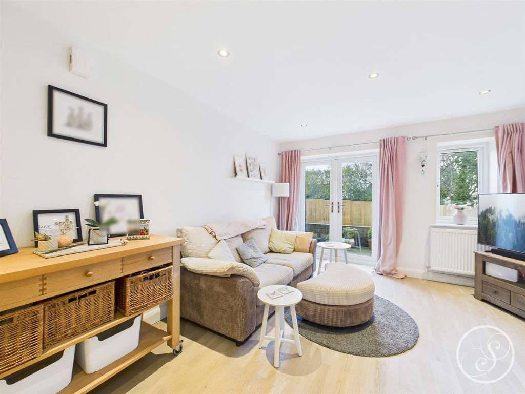 Property photo 2 of 10 Cam02071G0-Pr0768-Still001.Jpg