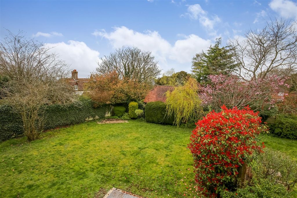 Property photo 2 of 11 Img_8124.Jpg