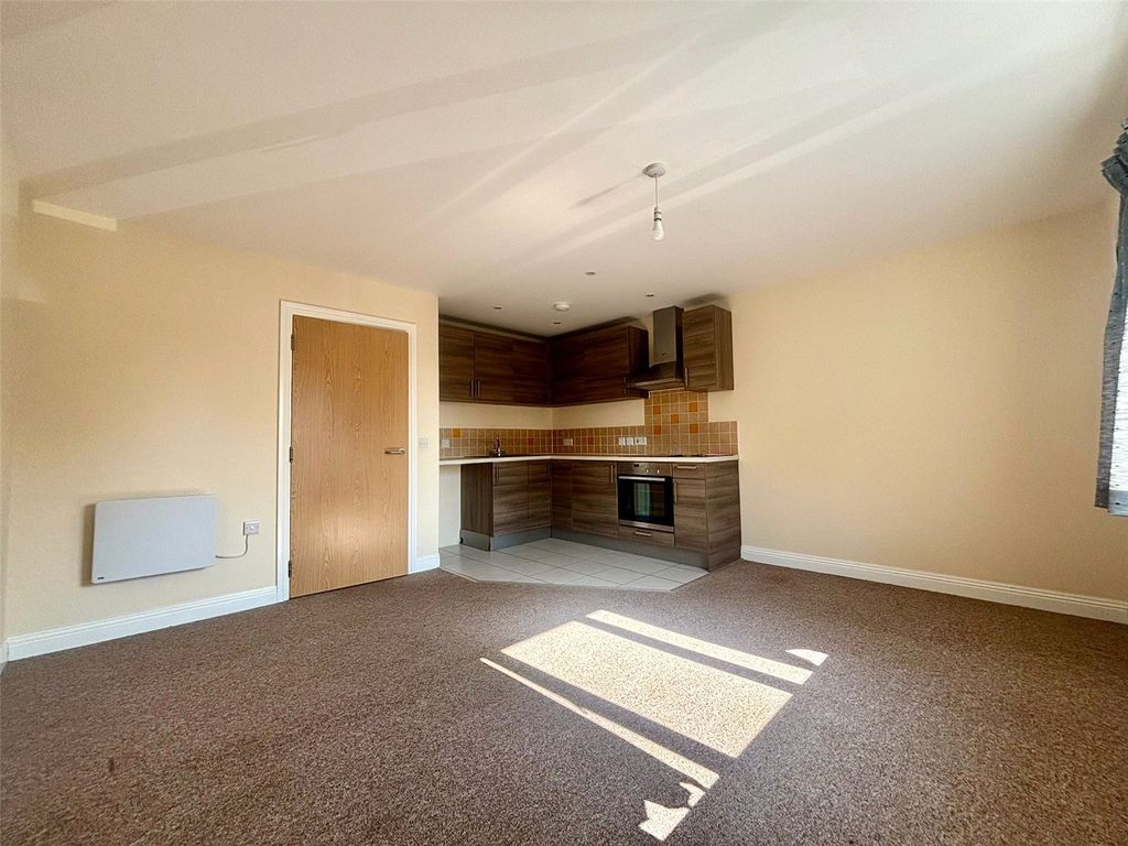 Property photo 3 of 7 Picture No. 15