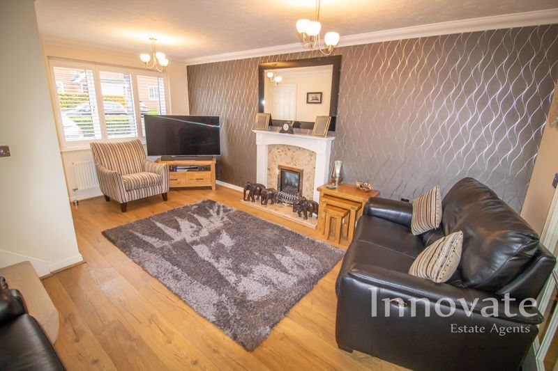 Property photo 3 of 18 Photo 9