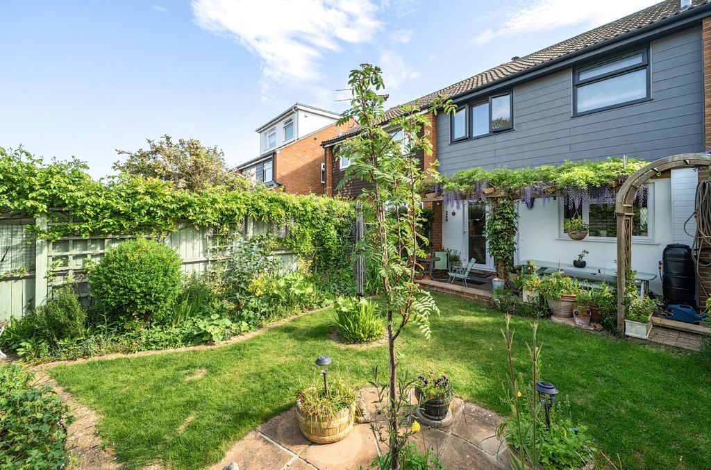 Property photo 1 of 15 Garden