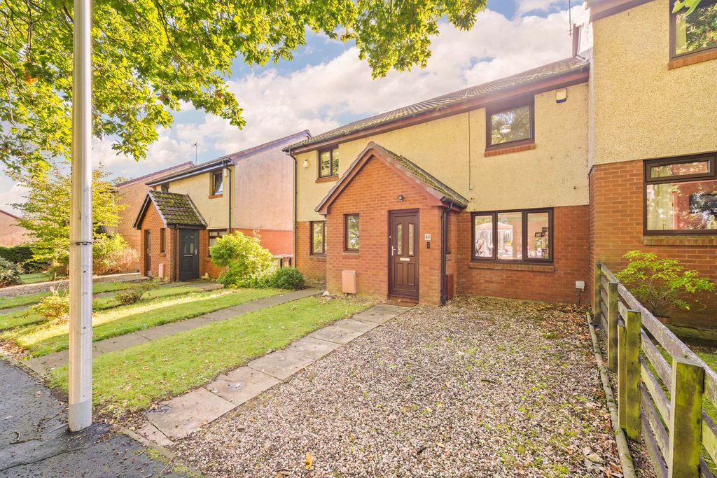 Property photo 1 of 16 63 Bishops Park 01