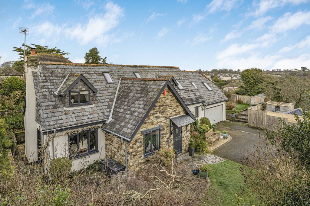 Property photo 1 of 24