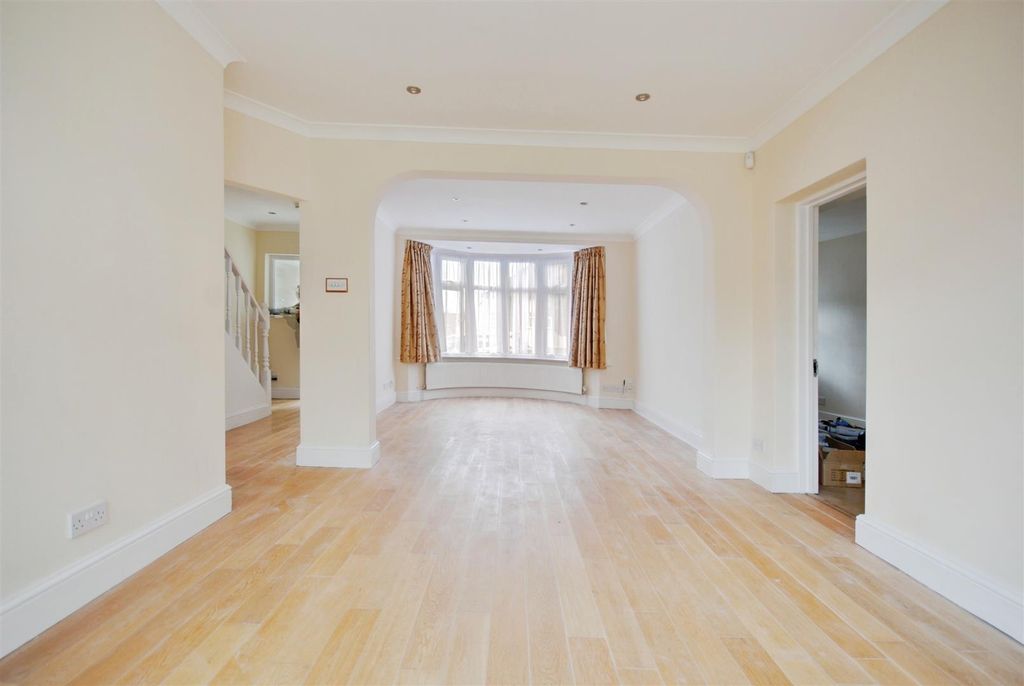 Property photo 2 of 11 11Bd00Ba-Dsc_0028-Dsc_0030.Jpg