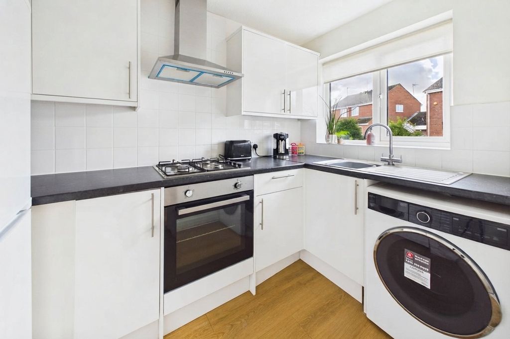 Property photo 2 of 8 Picture No. 03