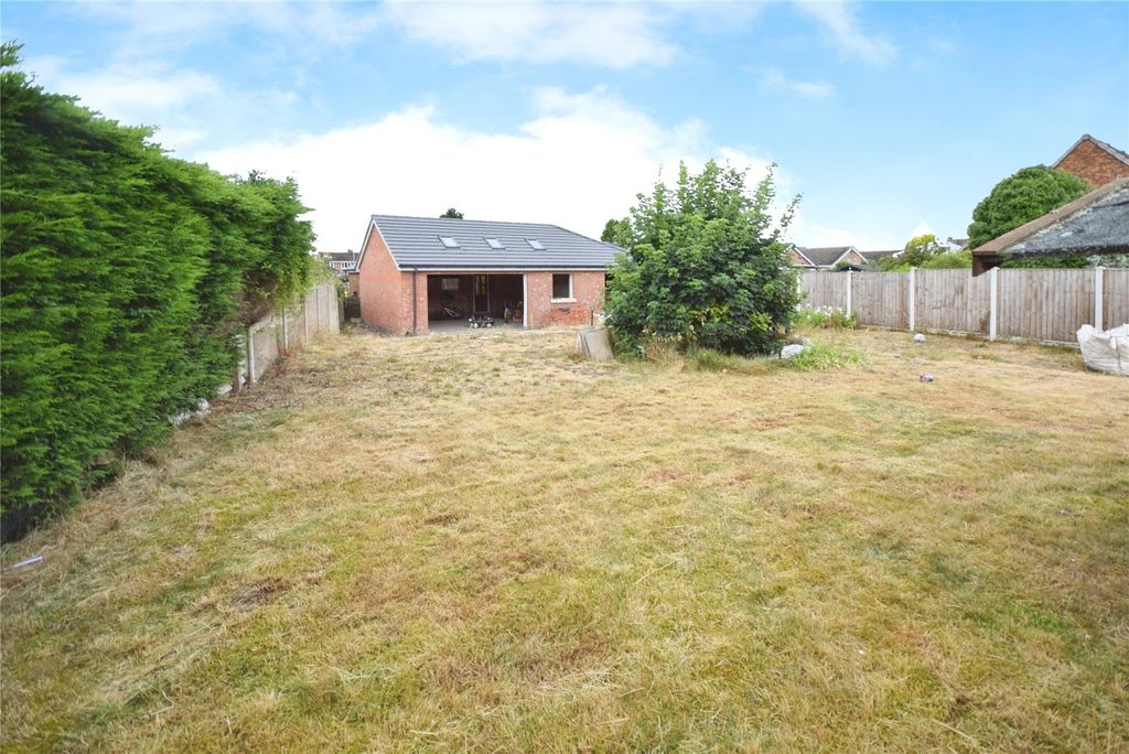 Property photo 2 of 17 Rear Garden