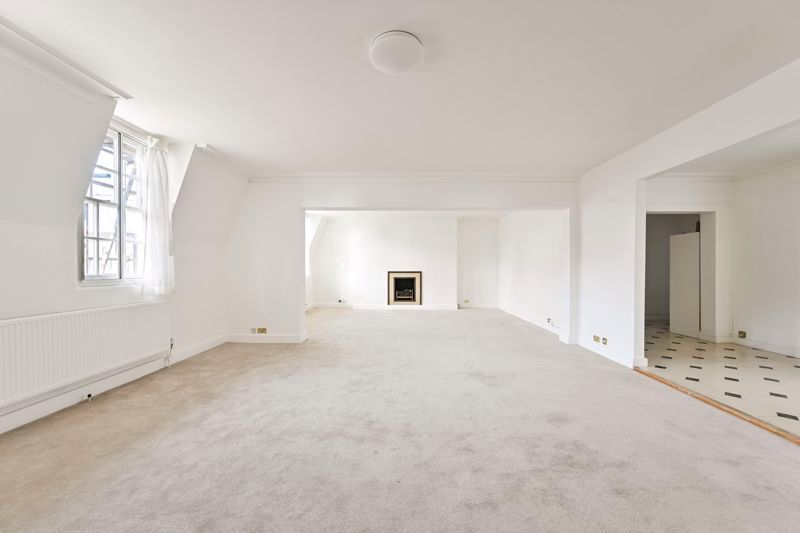 Property photo 2 of 27 Photo 7