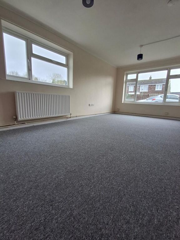 Property photo 2 of 7 Living Room