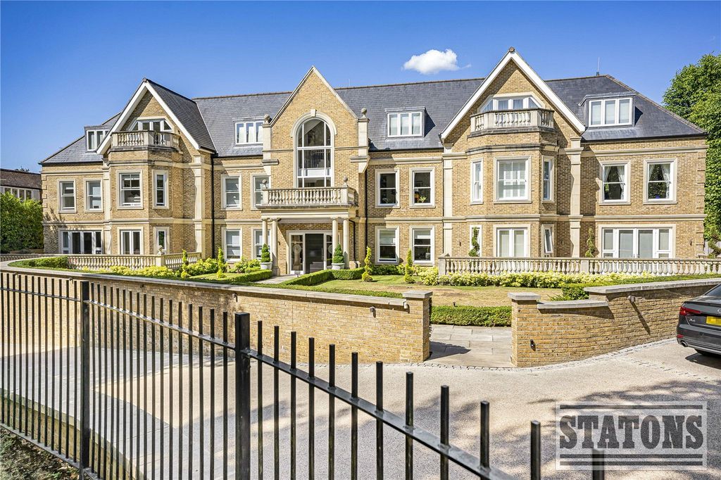 Property photo 2 of 25 Picture No. 38