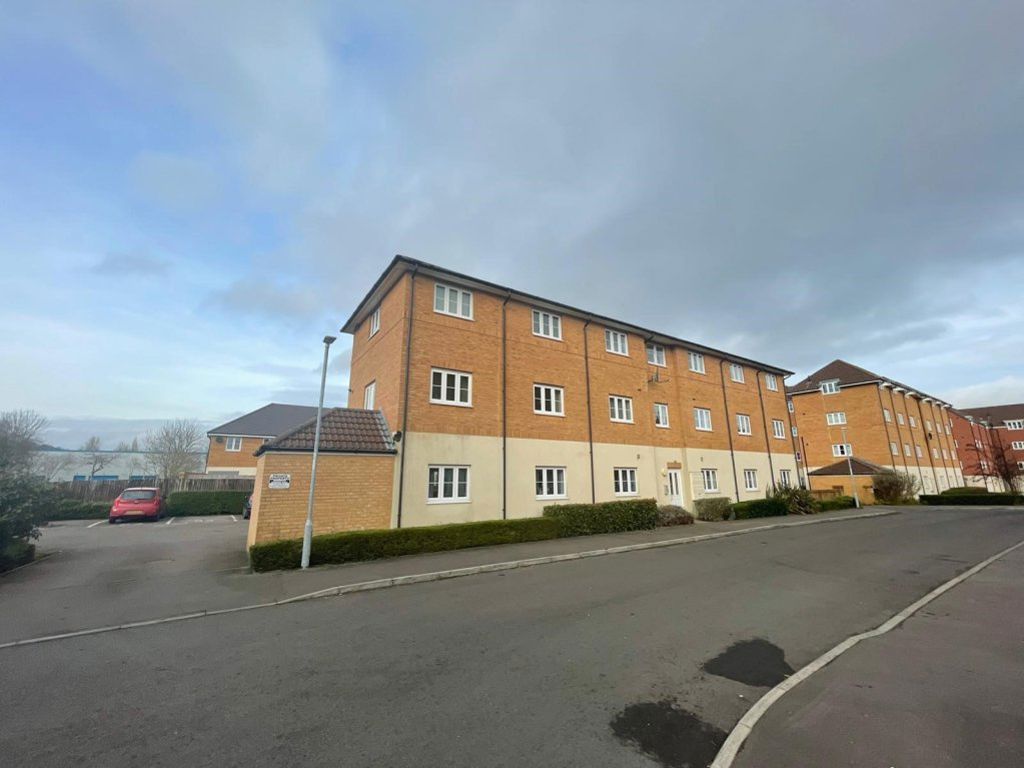 Property photo 1 of 3