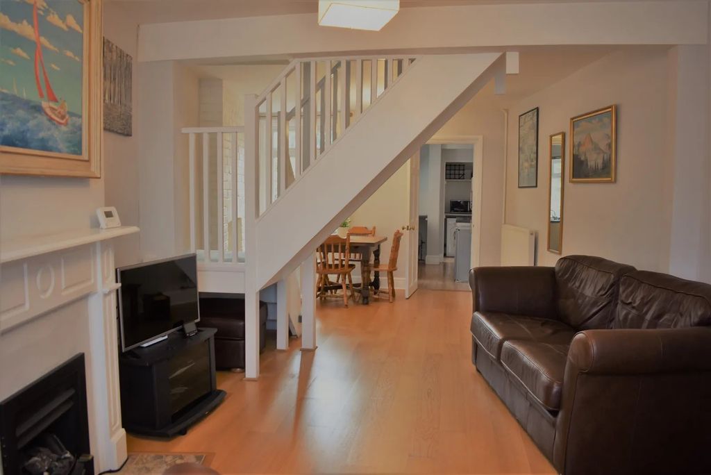 Property photo 3 of 5 Not Specified