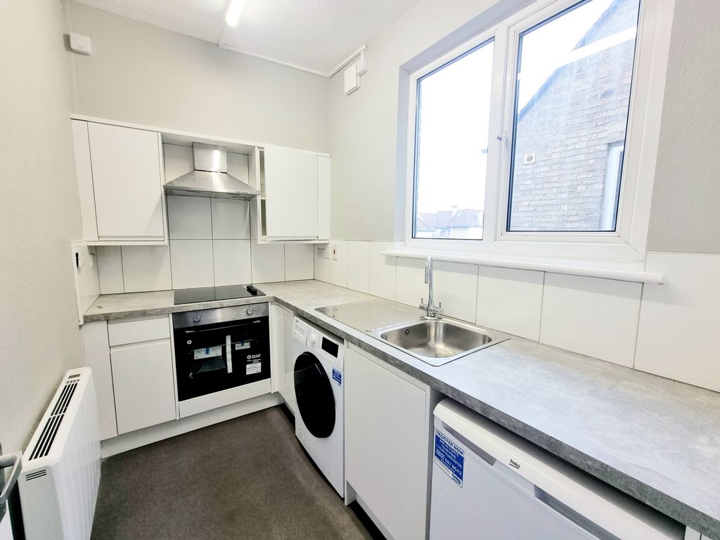 Property photo 2 of 5 Photo 2