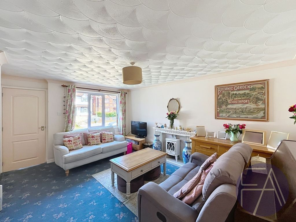 Property photo 3 of 21 5270864