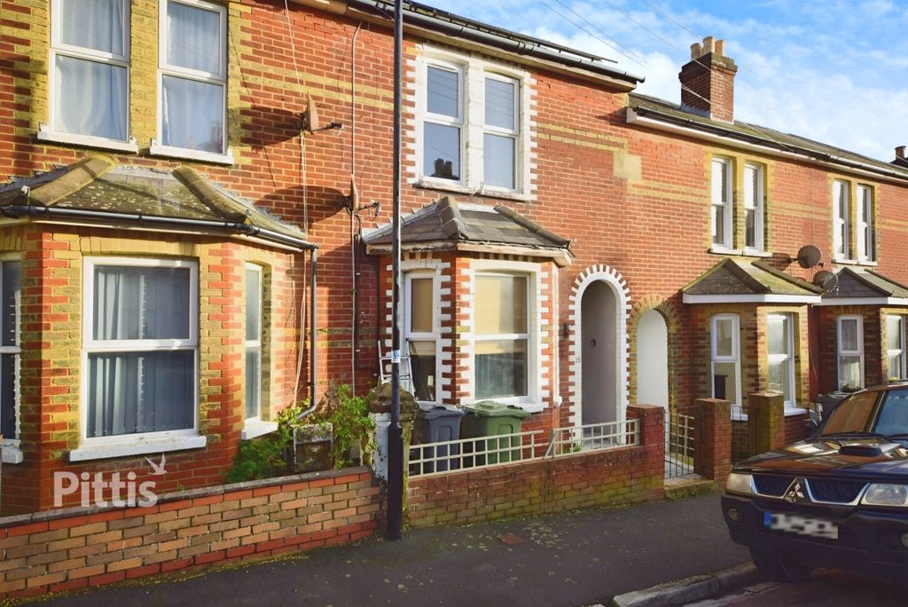 Property photo 1 of 13