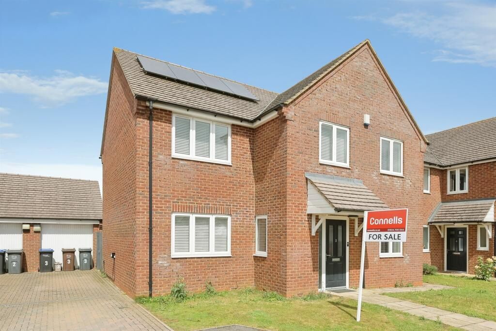 Property photo 1 of 18