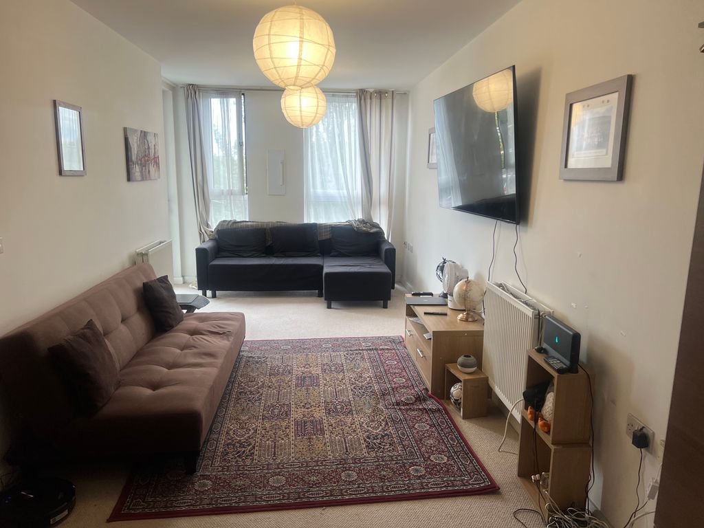 Property photo 2 of 11