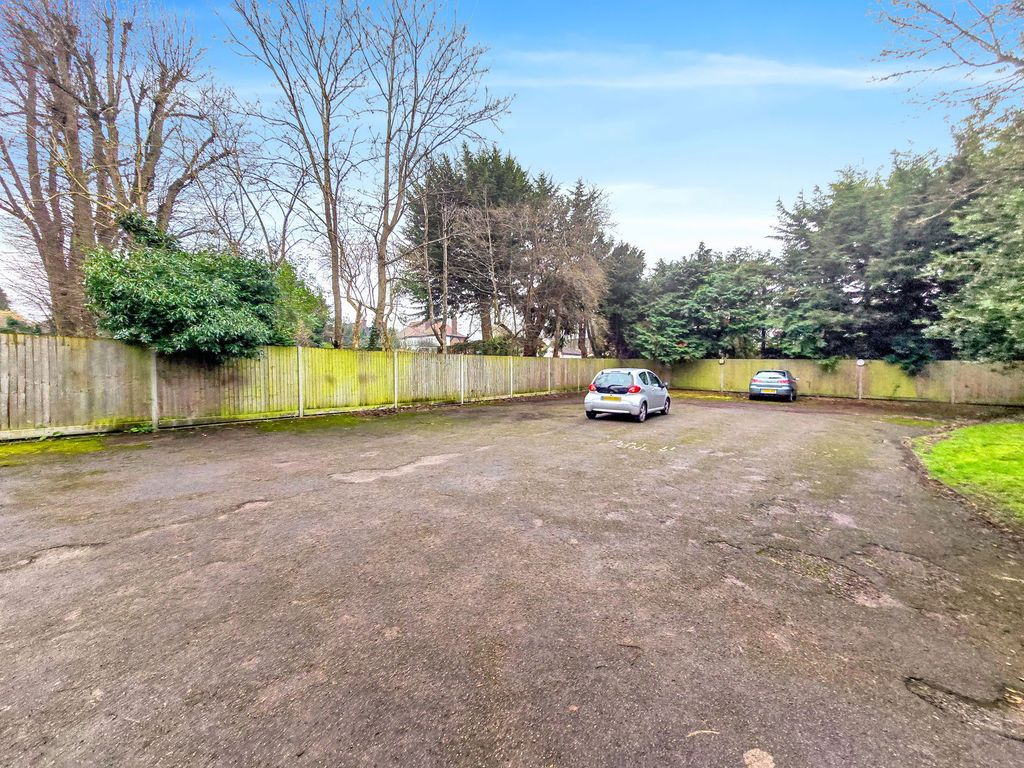 Property photo 3 of 3