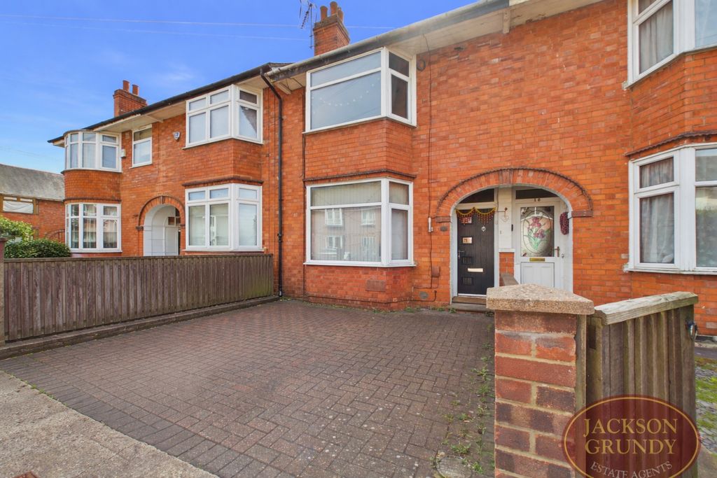 Property photo 1 of 11 Monks Hall Road