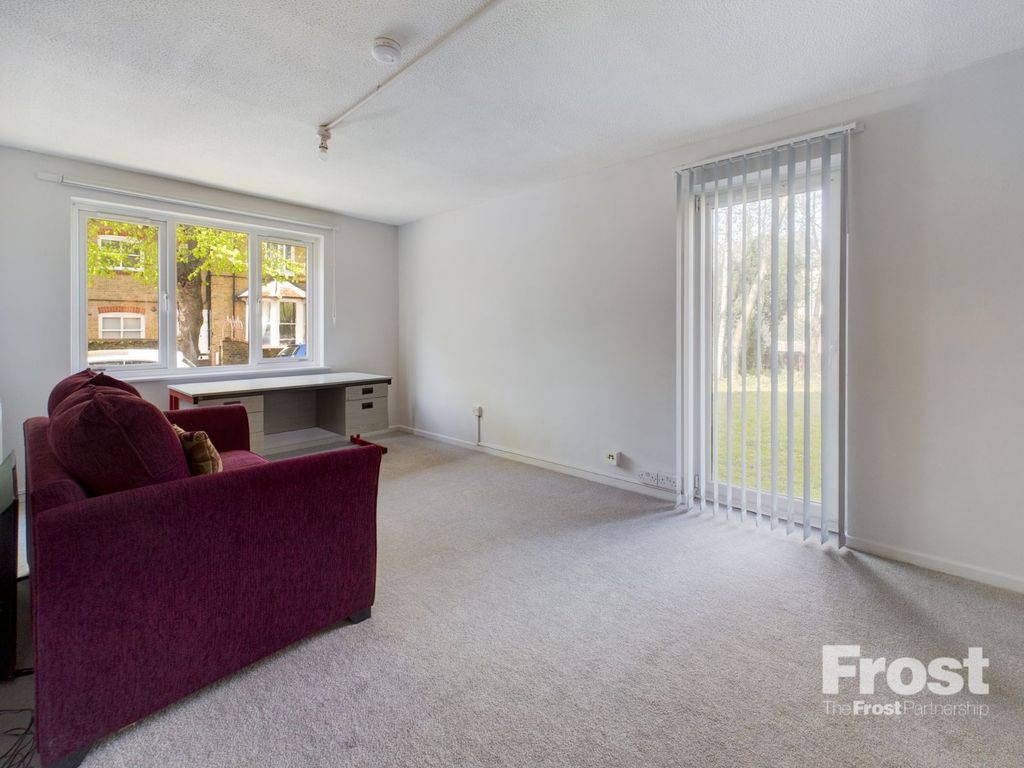 Property photo 2 of 7 Picture No. 08