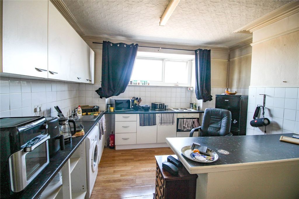 Property photo 2 of 8 Picture No. 08