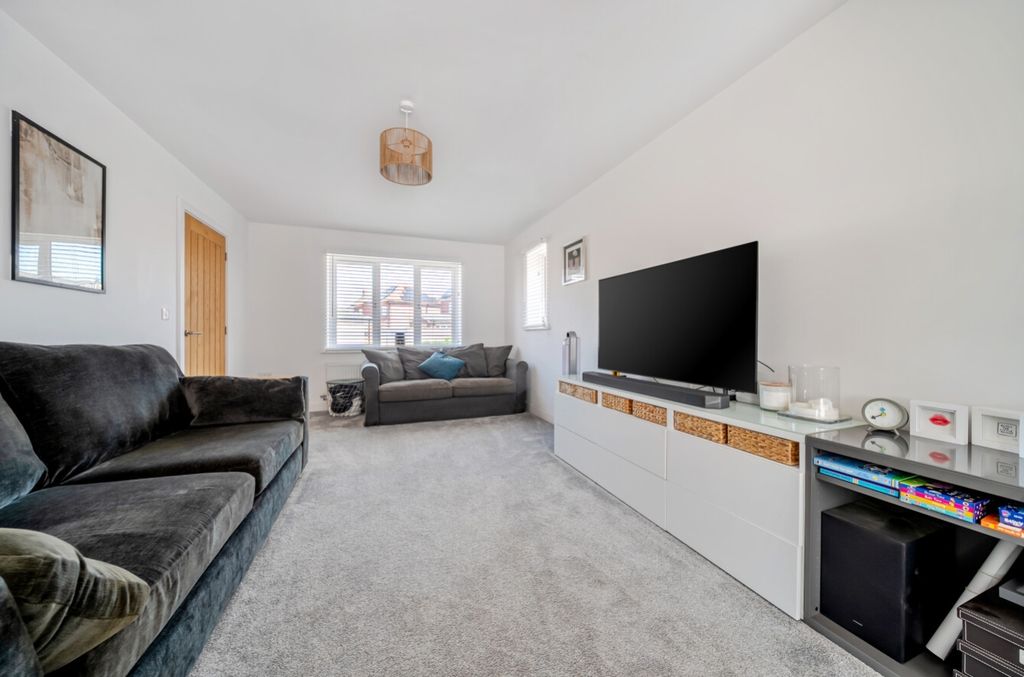 Property photo 2 of 21 1486944-12-6A4B8968F0764