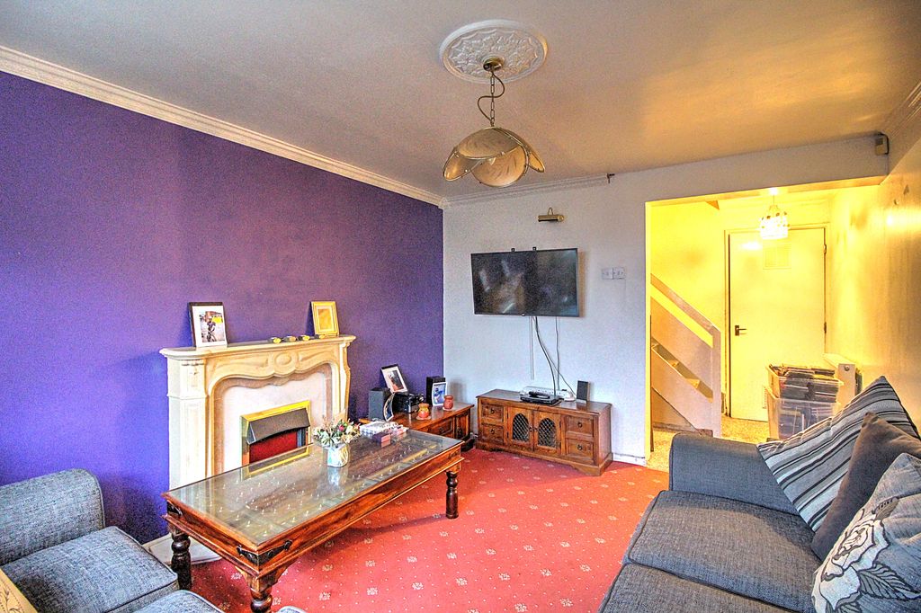 Property photo 2 of 12 Img_7251_2_3