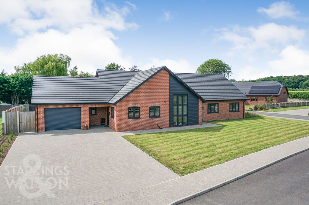 Property photo 1 of 31
