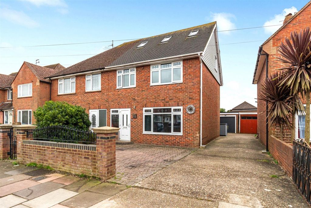 Property photo 1 of 21 Wiston Avenue,93-023.Jpg