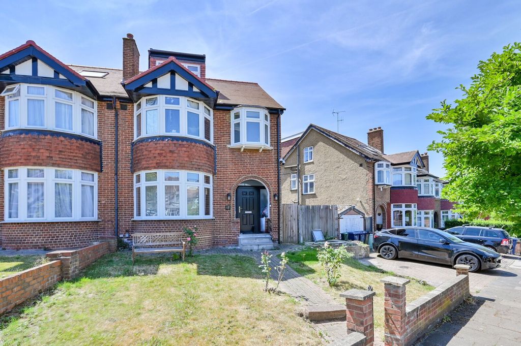 Property photo 1 of 16