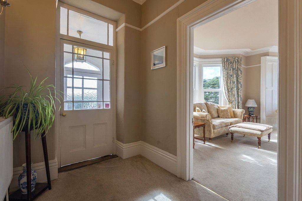 Property photo 3 of 35 Picture No. 53