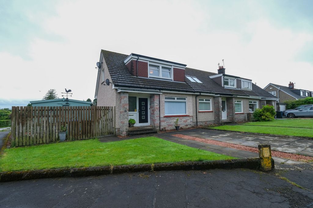 Property photo 1 of 30