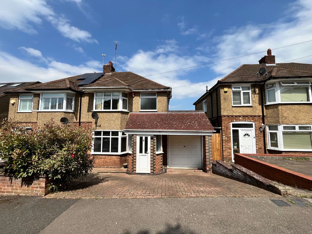 Property photo 1 of 11 4242920