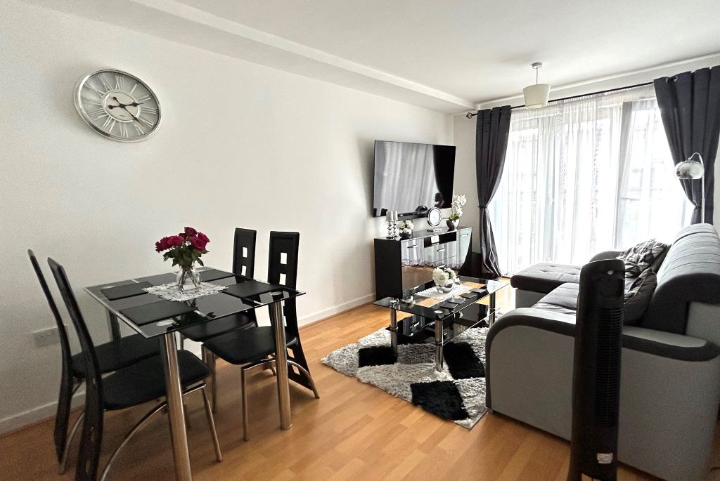 Property photo 3 of 6